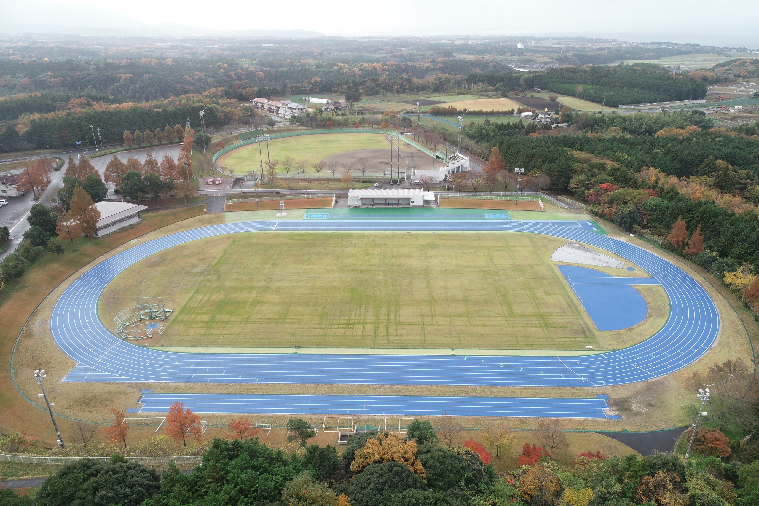 名和総合運動公園陸上競技場